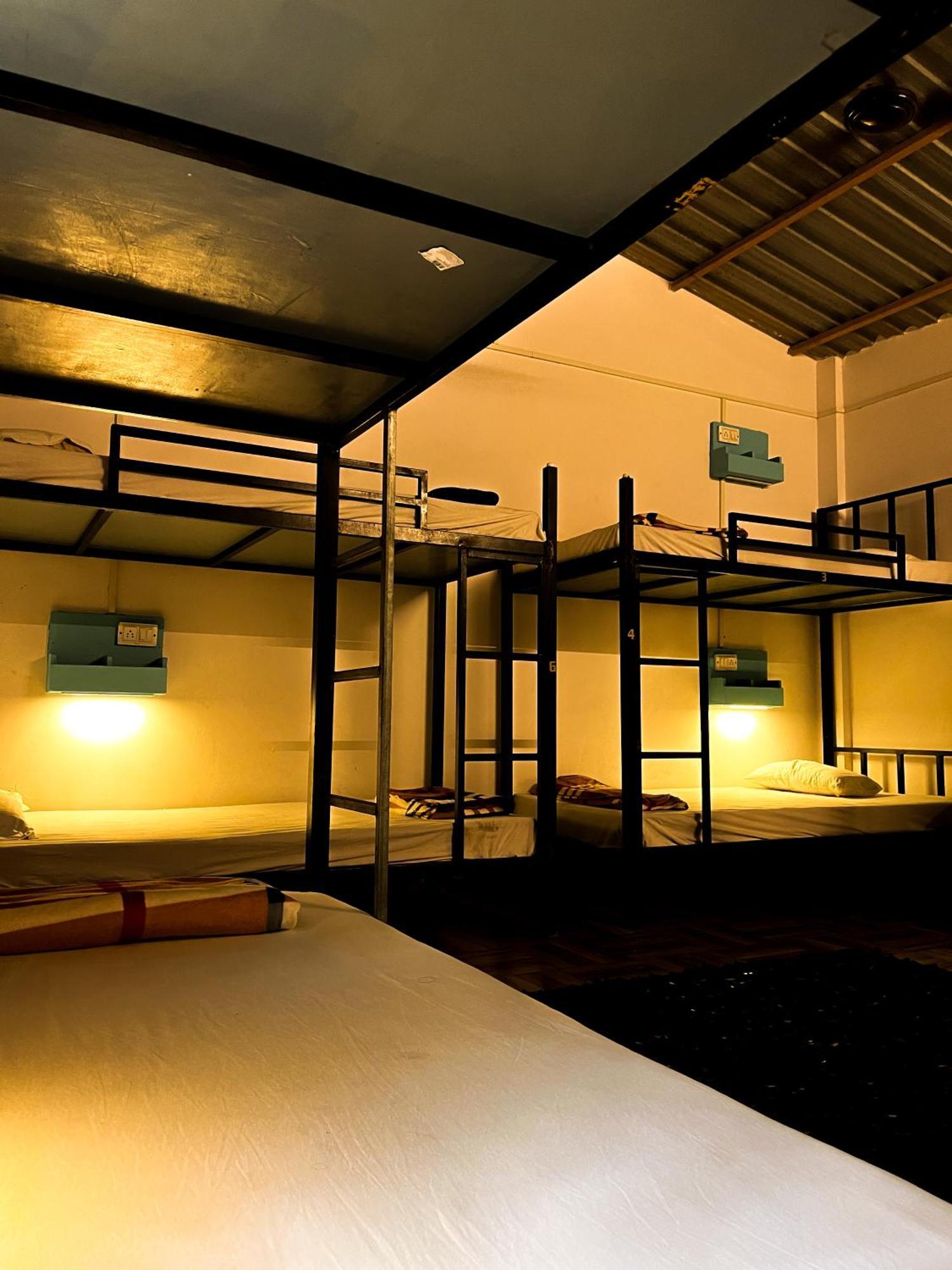 Mitra Hostel Arambol Bilik gambar