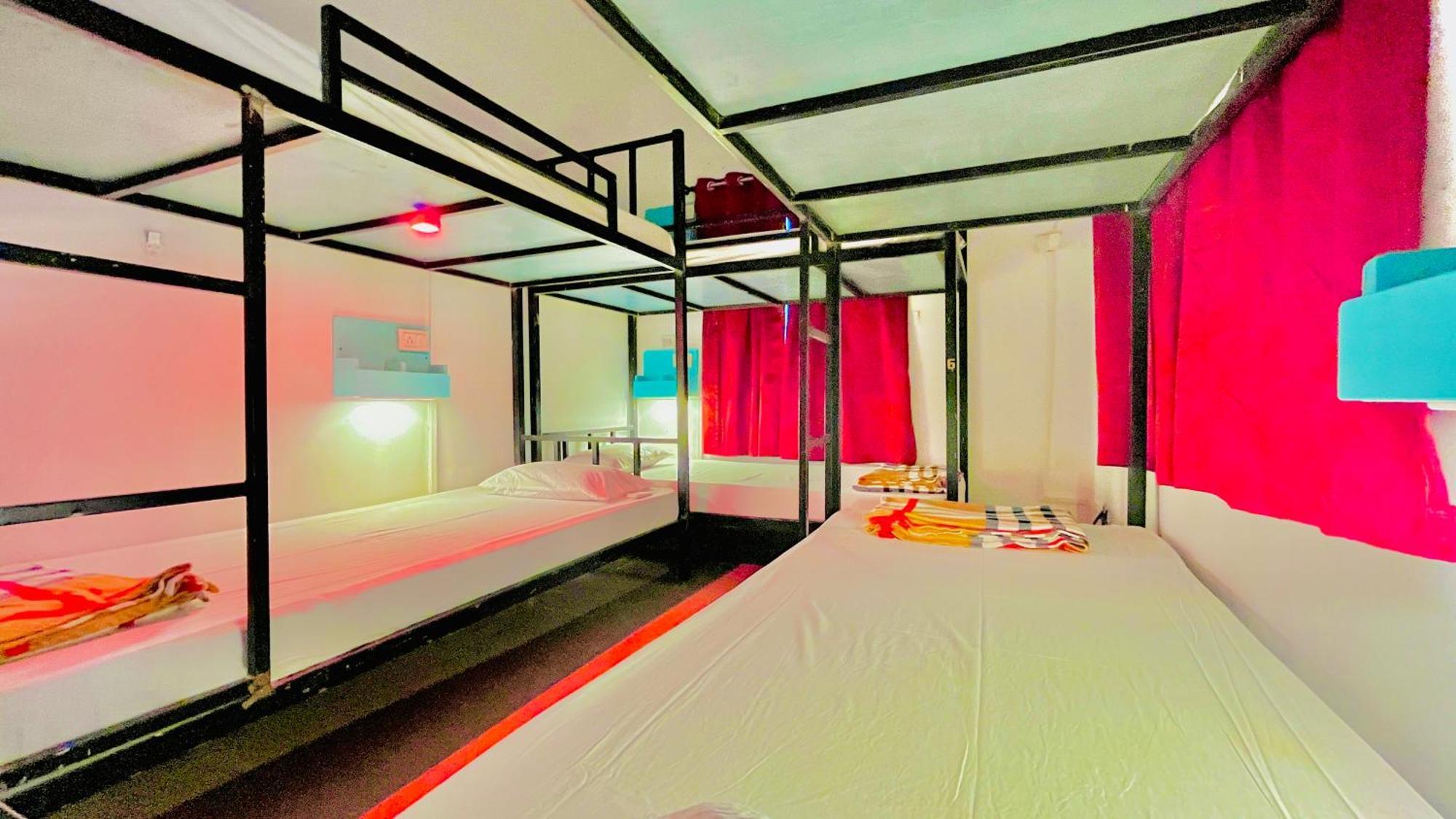 Mitra Hostel Arambol Bilik gambar